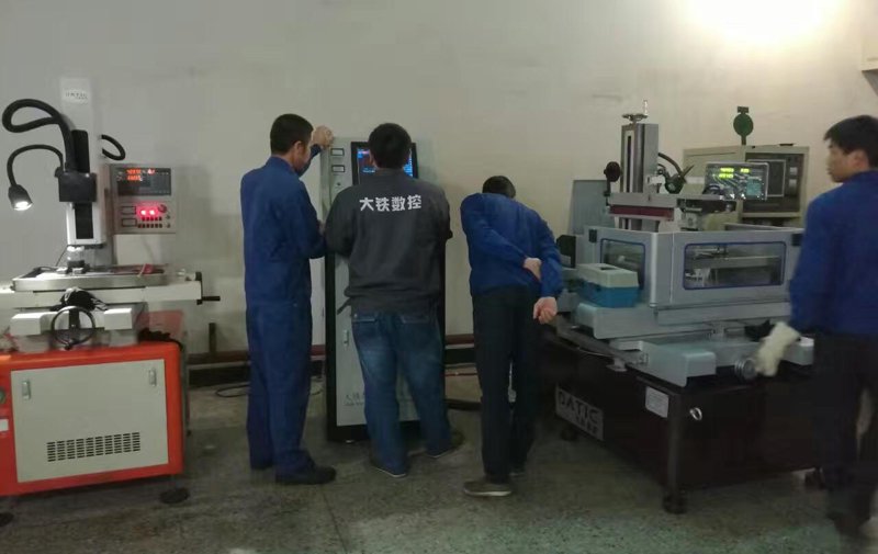 江夏区建材市场的选择:传统与现代的交锋